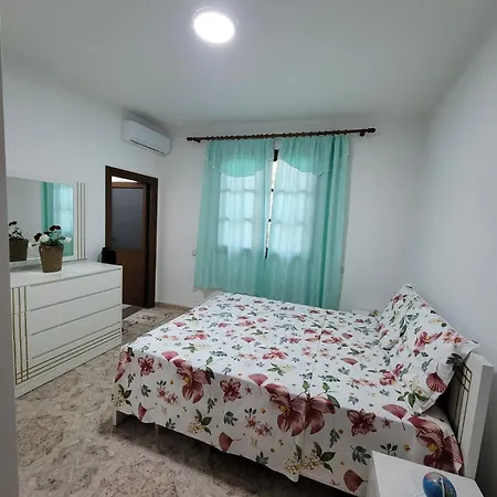 Kwatera prywatna Private On A Shared Near Durrës
