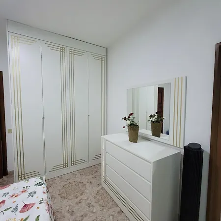 Private On A Shared Near * דורס