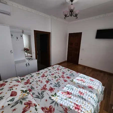 Проживание в семье Mira'S Room