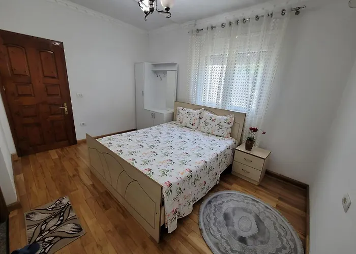 Private On A Shared Near * Durrës