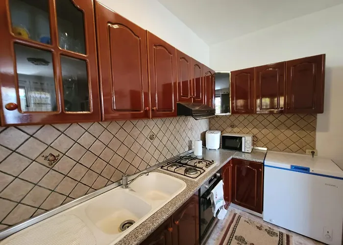 Private On A Shared Near 民宿