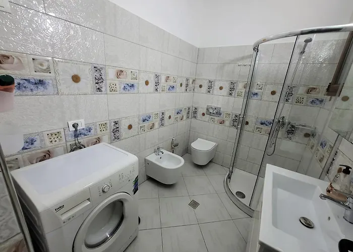 Private On A Shared Near Kwatera prywatna Durrës