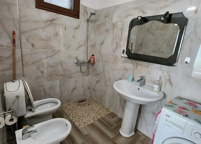 Kwatera prywatna Private On A Shared Near *